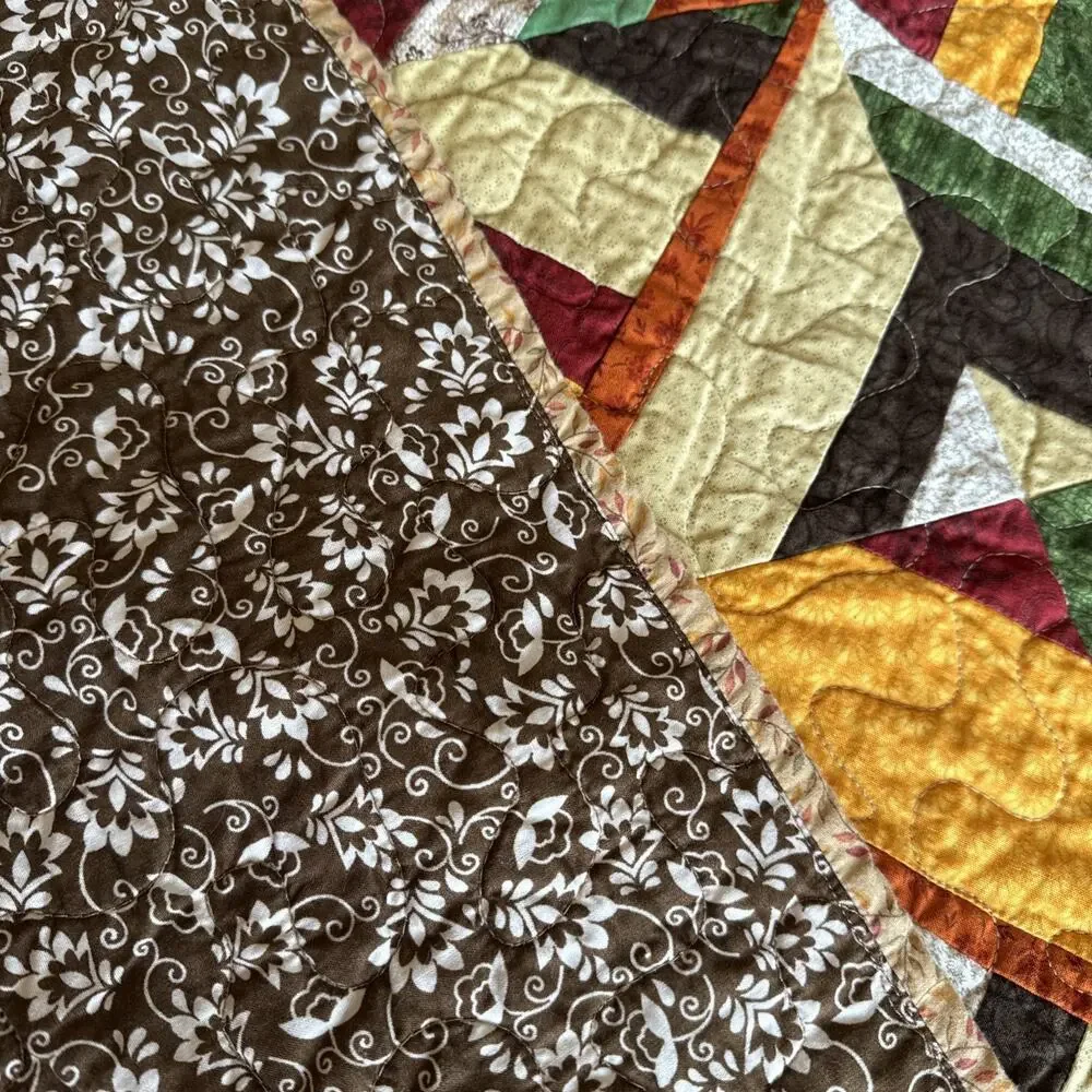 Amazing Vintage Handmade Joyful Plaid Quilt With Pillow Tuck Queen